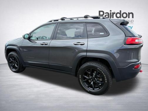 Granite Crystal Clearcoat Metallic 2015 Jeep Cherokee Trailhawk