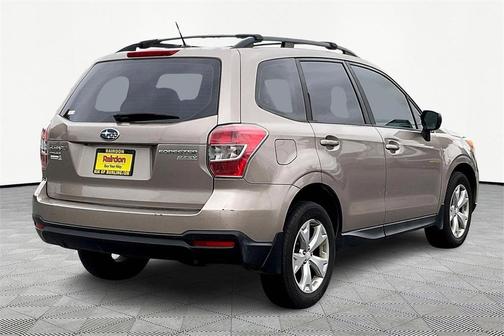 2015 Subaru Forester 2.5i