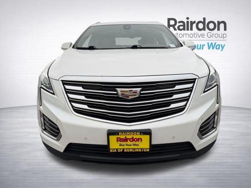 Crystal White Tri-Coat 2017 Cadillac XT5 Luxury