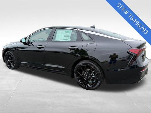 Aurora Black Pearl 2026 Kia K5 GT-Line
