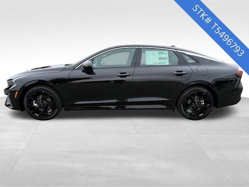 Aurora Black Pearl 2026 Kia K5 GT-Line