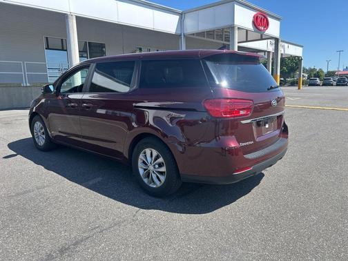 2020 Kia Sedona LX