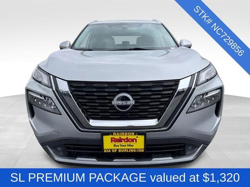 2022 Nissan Rogue SL