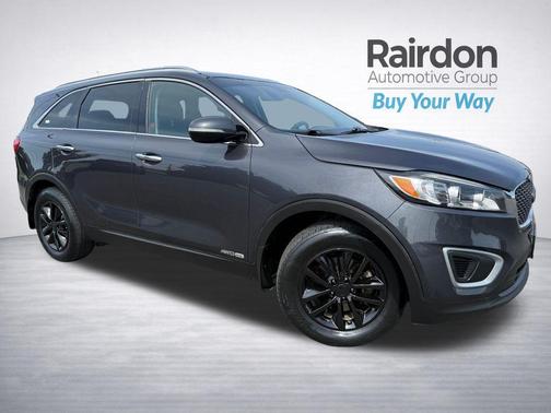 Platinum Graphite 2018 Kia Sorento LX