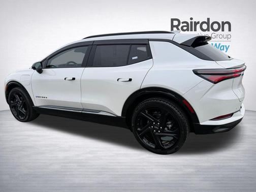 Iridescent Pearl Tricoat 2025 Chevrolet Equinox EV RS