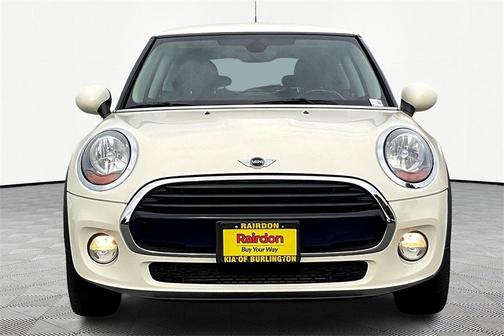 2017 MINI Hardtop Cooper
