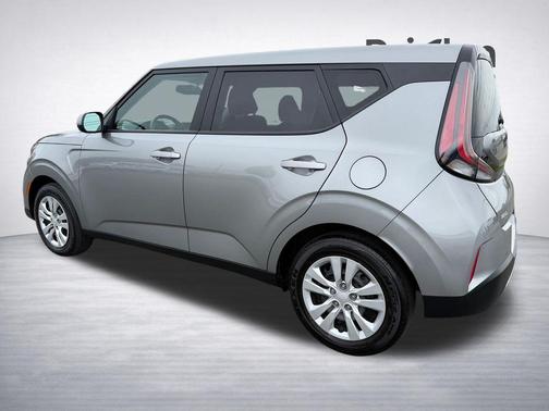 Steel Gray 2025 Kia Soul LX