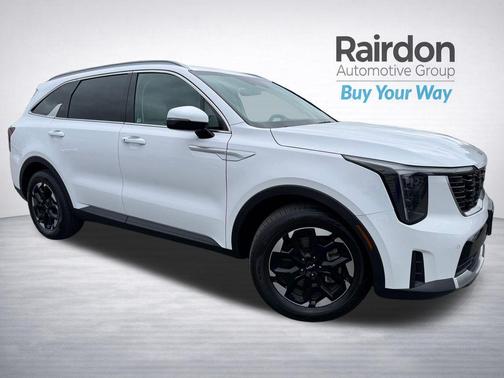 Glacial White Pearl 2025 Kia Sorento S