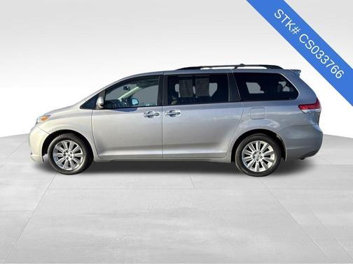 2012 Toyota Sienna XLE
