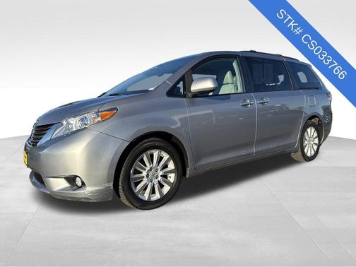 2012 Toyota Sienna XLE
