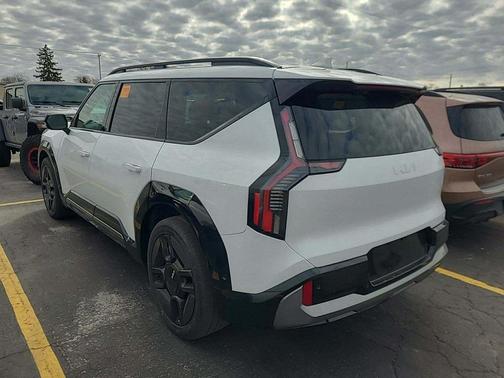 2024 Kia EV9 GT-Line