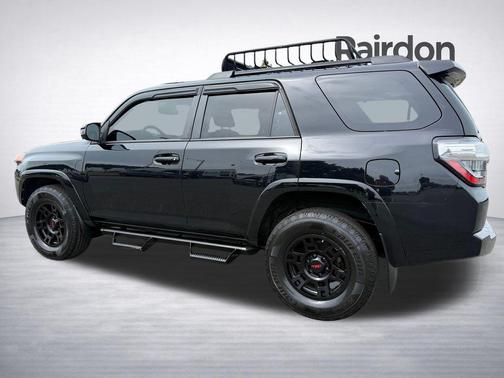Midnight Black Metallic 2021 Toyota 4Runner Trail