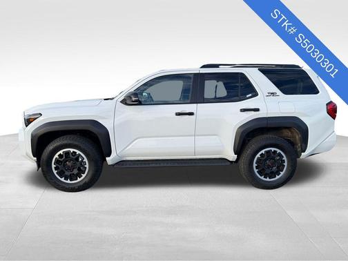 2025 Toyota 4Runner Sport
