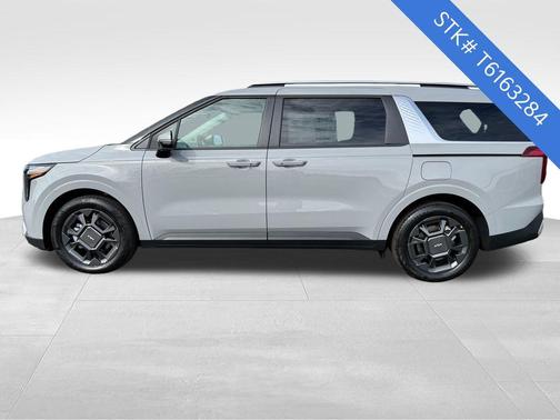 Ceramic Silver 2026 Kia Carnival Hybrid EX