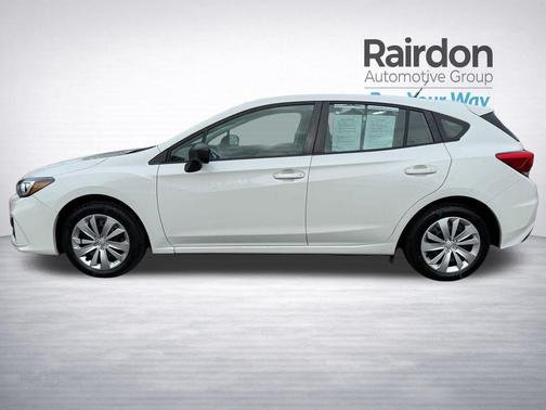 Crystal White Silica 2018 Subaru Impreza 2.0i