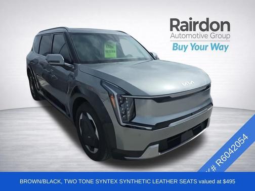 Pebble Gray 2024 Kia EV9 Land