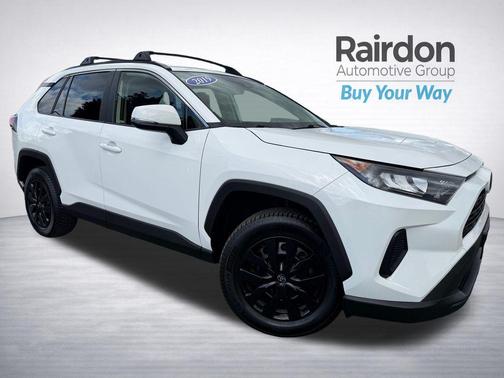 Super White 2019 Toyota RAV4 LE
