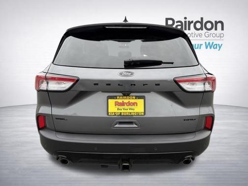 Carbonized Gray Metallic 2022 Ford Escape SEL