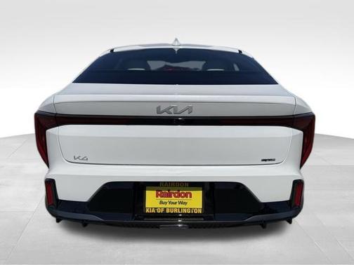Snow White Pearl 2026 Kia K4 GT-LINE