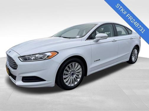 2015 Ford Fusion Hybrid SE