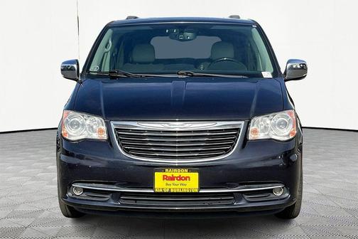 2013 Chrysler Town & Country Limited