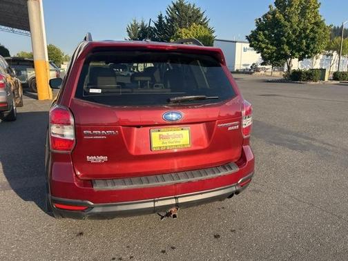 2015 Subaru Forester 2.5i Touring