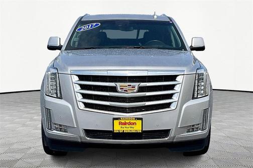 2017 Cadillac Escalade Luxury