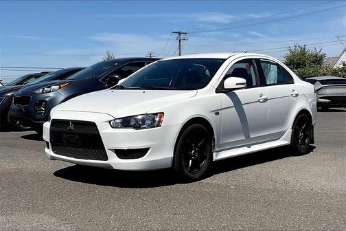 2015 Mitsubishi Lancer ES