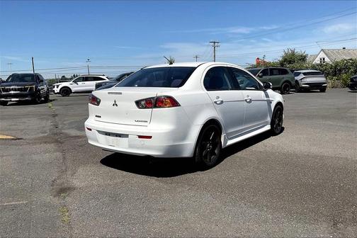 2015 Mitsubishi Lancer ES