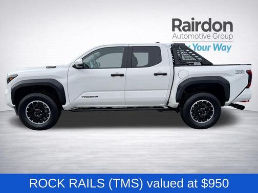 Ice 2024 Toyota Tacoma Hybrid TRD