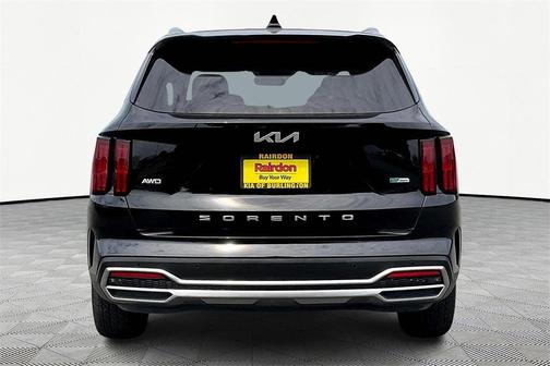 2022 Kia Sorento Plug-In Hybrid SX