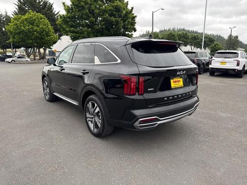 2022 Kia Sorento Plug-In Hybrid SX