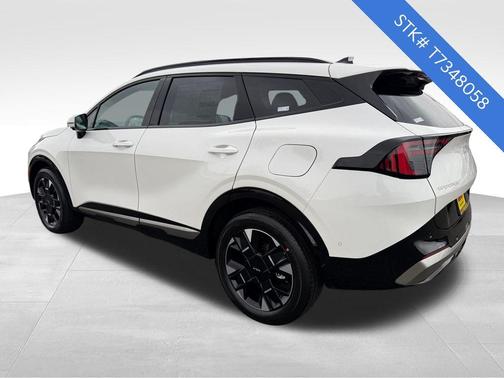 Snow White Pearl 2026 Kia Sportage Hybrid SX-Prestige