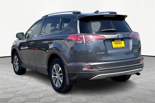 2017 Toyota RAV4 Hybrid XLE