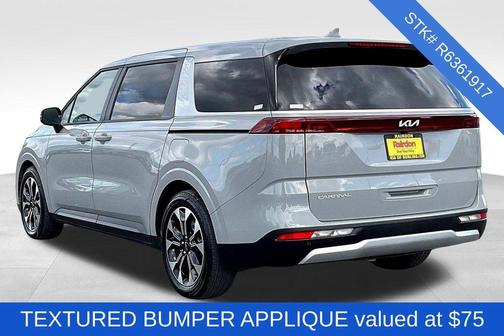 2024 Kia Carnival EX