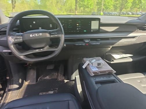 Metal 2024 Kia EV9 Wind