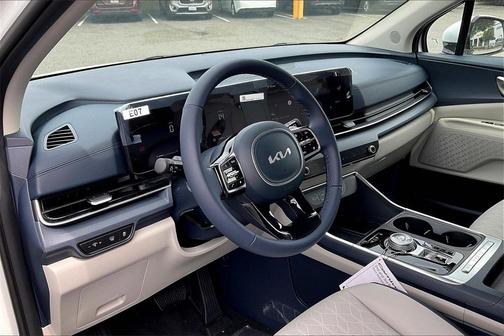 2025 Kia Carnival Hybrid EX