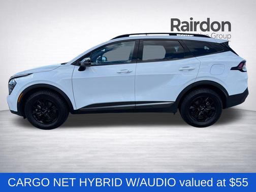 Glacial White Pearl 2024 Kia Sportage X-Pro