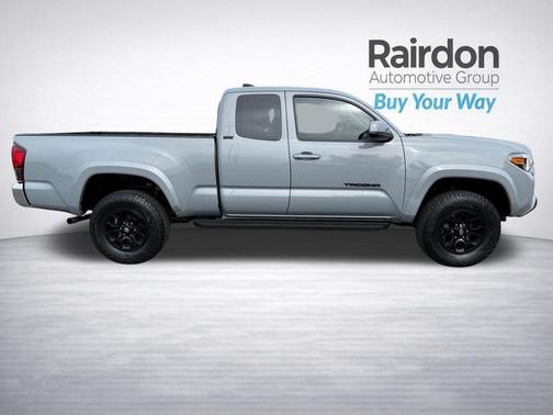 Cement 2021 Toyota Tacoma SR5