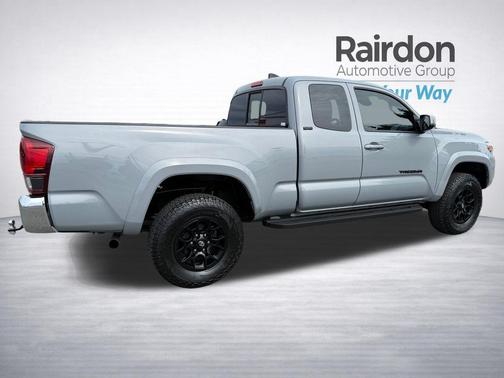 Cement 2021 Toyota Tacoma SR5