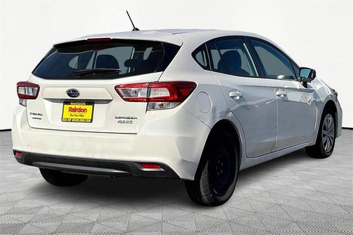 2017 Subaru Impreza 2.0i