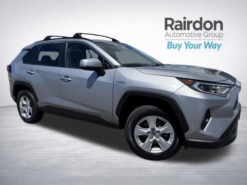 Silver Sky Metallic 2020 Toyota RAV4 Hybrid XLE
