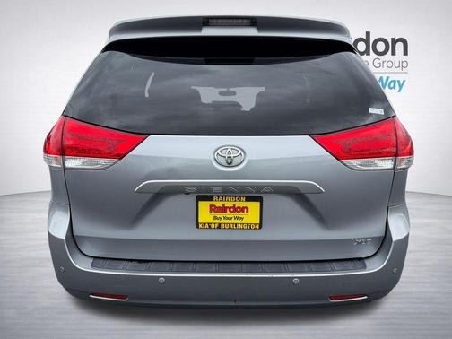 Silver Sky Metallic 2012 Toyota Sienna XLE
