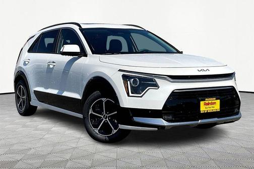 2025 Kia Niro SX