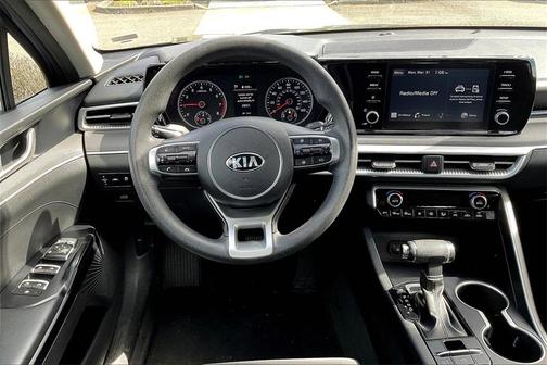 2021 Kia K5 LXS