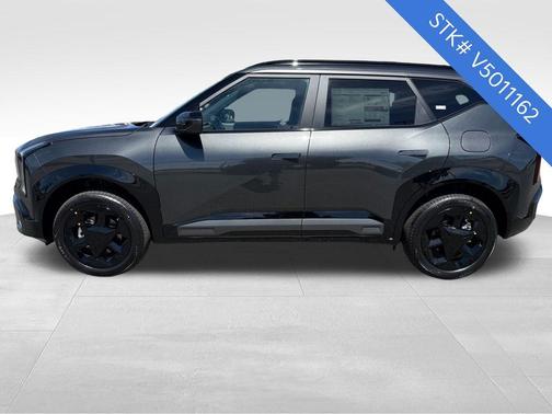 Gray 2027 Kia Seltos X-Line