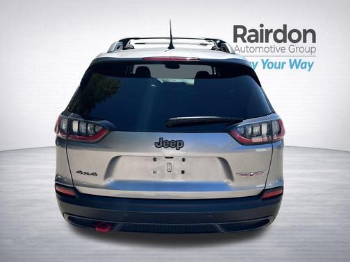 Billet Silver Metallic Clearcoat 2021 Jeep Cherokee Trailhawk