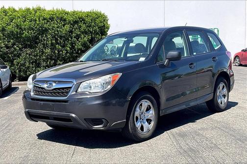 2014 Subaru Forester 2.5i