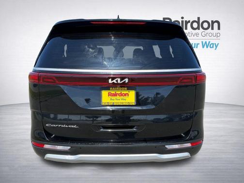 Aurora Black 2022 Kia Carnival EX