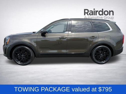 Dark Moss 2022 Kia Telluride EX